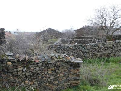 Pueblos Rojos y Negros-Sierra de Ayllón;actividades de senderismo picos de europa naranjo de bulnes 